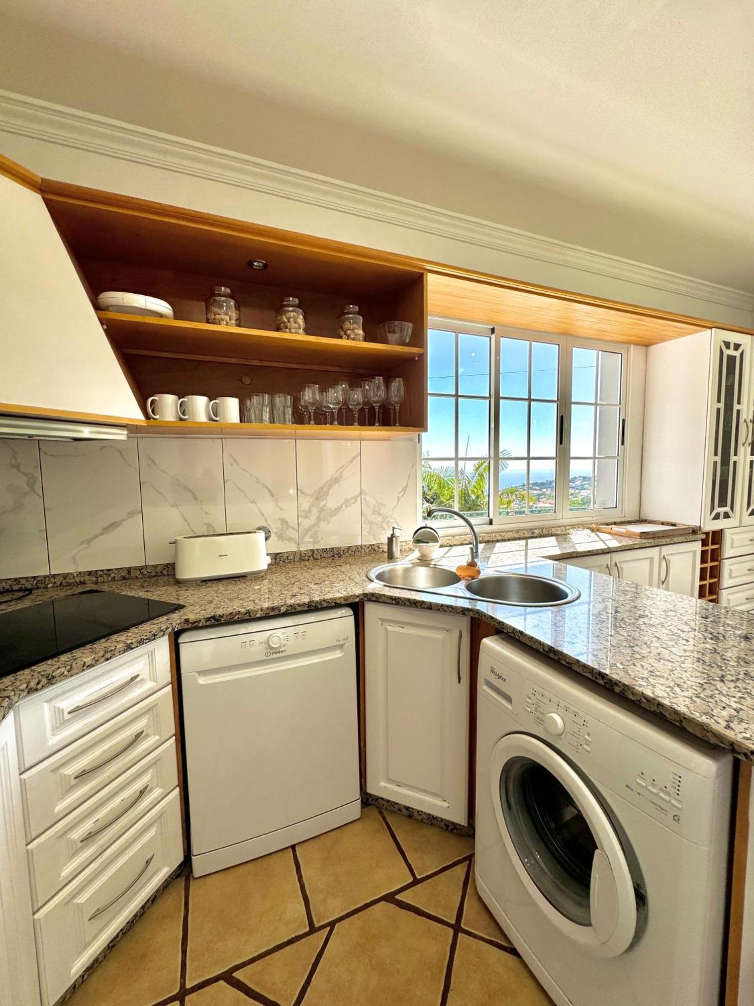 Casa Conduto Guest House Понта до Сол Екстериор снимка