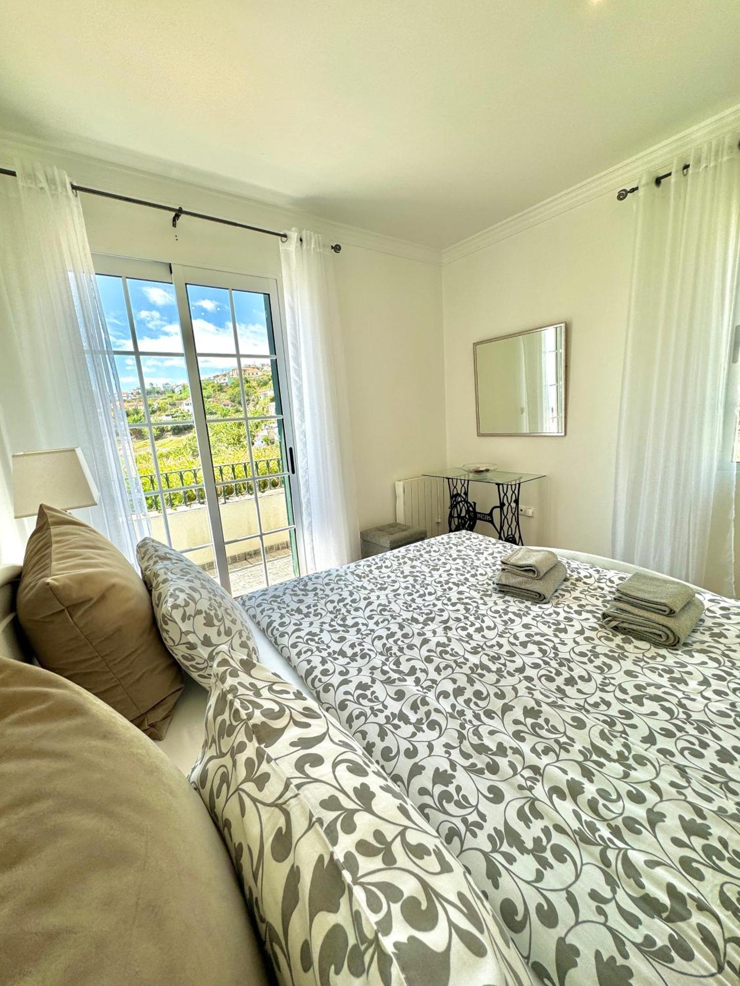 Casa Conduto Guest House Понта до Сол Екстериор снимка